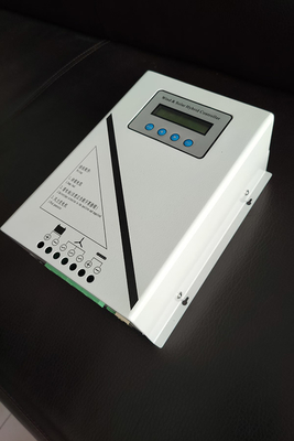 regolatore ibrido di Mppt dell'esposizione di LCD del regolatore della tassa del vento di 24V 48V 1000W MPPT